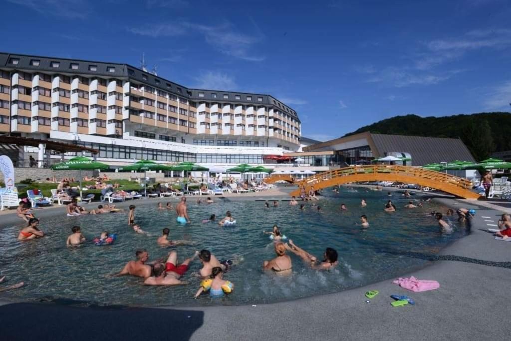 Apartmani Ramonda Teslić Buitenkant foto