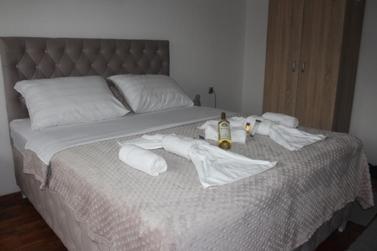 Apartmani Ramonda Teslić Buitenkant foto