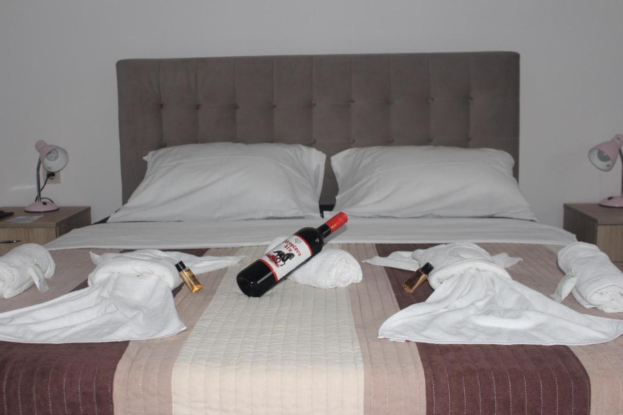 Apartmani Ramonda Teslić Buitenkant foto